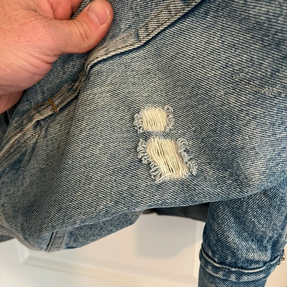 Vintage Levi’s Sherpa Lined Denim‎ Jacket – Made in USA